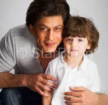 aaaaaa_compressed-2.jpg Abram Khan Biography, Age, Height, Wiki, DOB, Parents, Siblings, Family