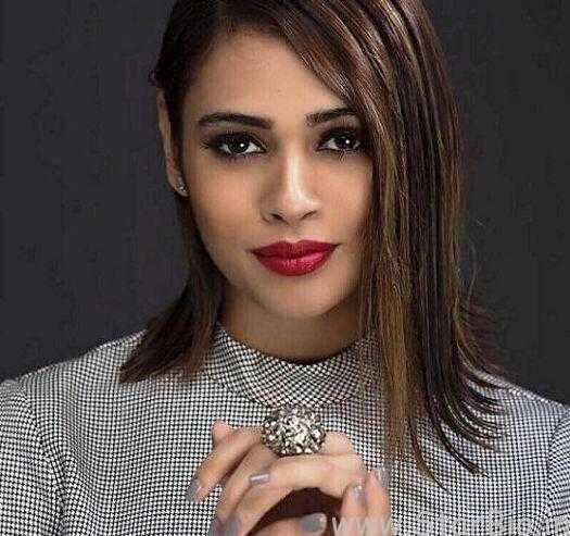 Shalmali Kholgade Height, Weight, Age, Biography, Wiki, Husband, Family
